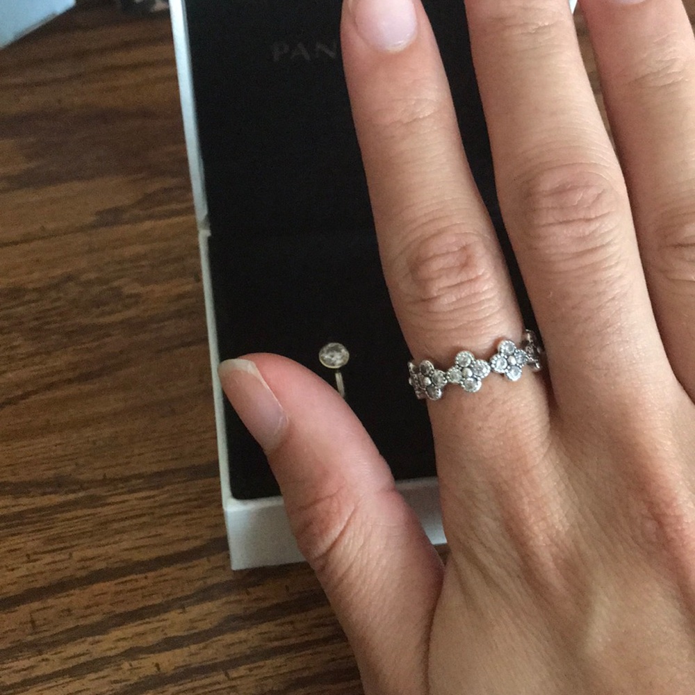 Silver Pandora ring